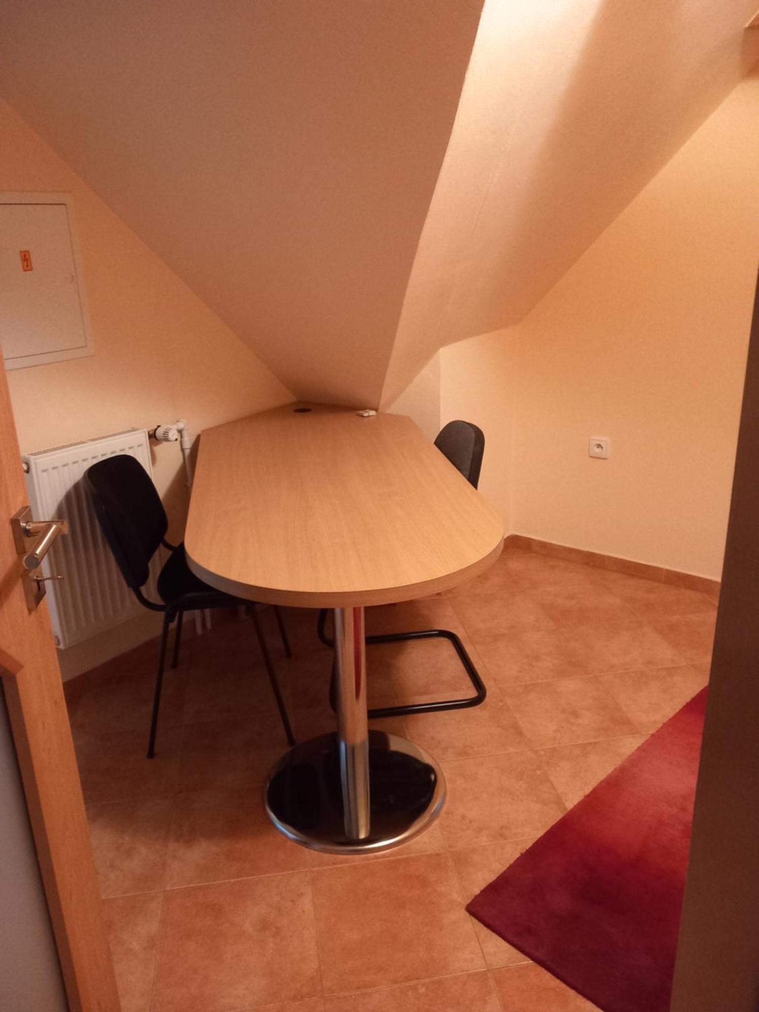 Apartament Jaroslav Ambroz Elvomont *